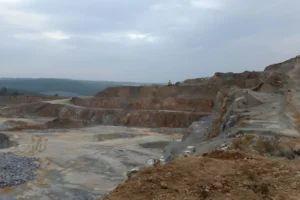 Deprem konutlarına 830 metre mesafede: Limak’tan ormanlık alana 35 yıllık maden projesi