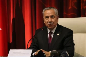 Bülent Arınç'tan Melih Gökçek çıkışı: Savcı çağırırsa koşa koşa giderim