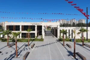 Yüreğir Belediyesi seçimi için de yürütmeyi durdurma kararı: Başkan vekilliği AKP'ye geçti
