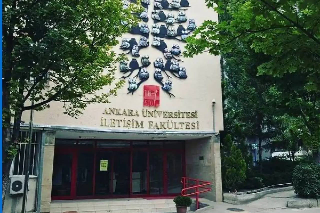 İletişim Fakültesinde kadrajın dışında kalanlar