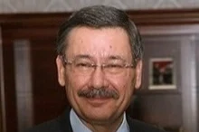 Araziler, tarlalar, konutlar: Murat Ağırel, Melih Gökçek'e ait taşınmaz kayıtlarını paylaştı