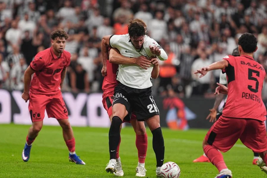 Süper Lig'de görünüm: Galatasaray liderliği devraldı