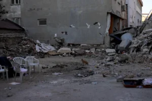 “Seva” belgeseli Foça’da izleyiciyle buluşacak: Ayakta kalmanın, dayanışmanın ve yaşadığı yerle bağ kurmanın tanıklığı