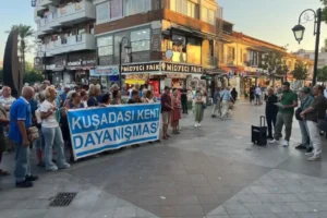 Kuşadası Kent Dayanışması: Hepimiz barış için bir aradayız