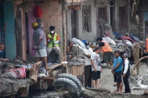 Nepal'de tünelde mahsur kalan iki işçi 9 gün sonra kurtarıldı