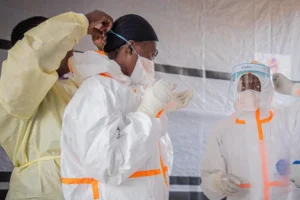 Kongo Demokratik Cumhuriyeti'ndeki Ebola salgını: Vaka sayısı 6 bini can kaybı 3 bini aştı
