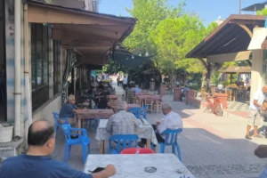 TÜİK’in enflasyon verilerine tepki: “Pazara git, 100 liradan aşağı ne var?”