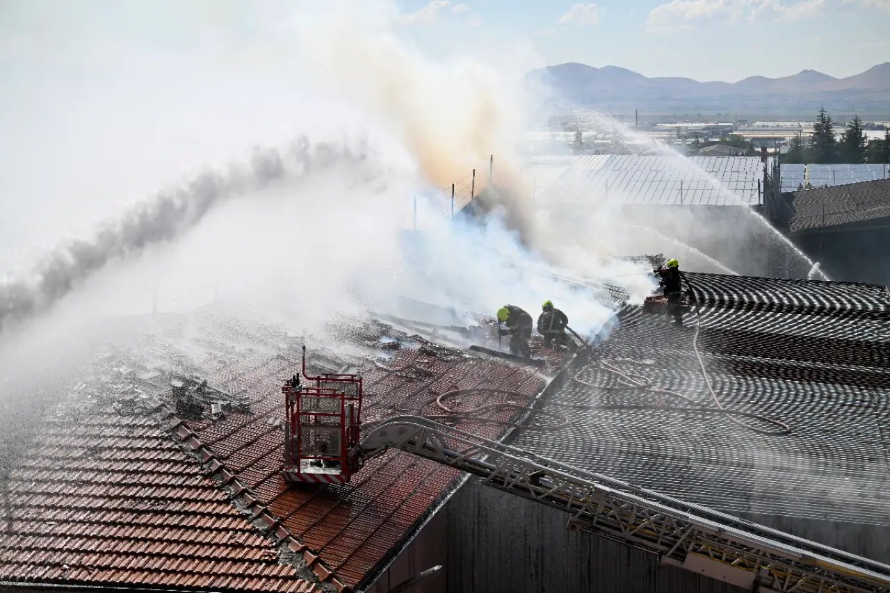 Kayseri’deki Çetinkaya Tekstil’de yangın