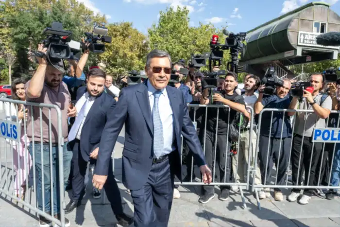 Melih Gökçek’in ardından oğlu ve gelini de adliyede
