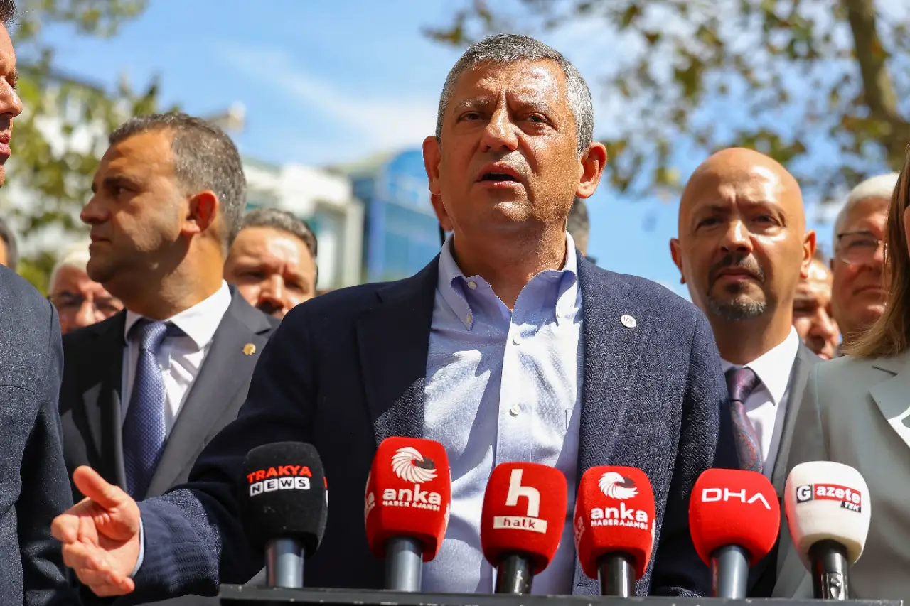 Özgür Özel'den tahliye olan Selçuk Mızraklı'ya geçmiş olsun telefonu