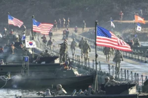 Güney Kore, ABD ve Japonya’dan ortak tatbikat: ‘Freedom Edge’ başladı