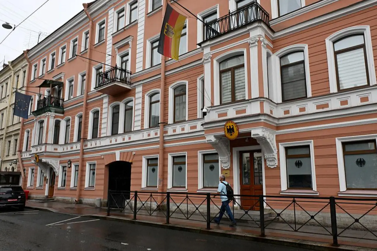 Rusya'dan Almanya'ya misilleme: St. Petersburg Başkonsolosluğu kapatılacak