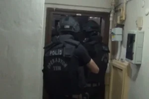 İstanbul'da IŞİD'e finans sağlayanlara operasyon: 9 gözaltı