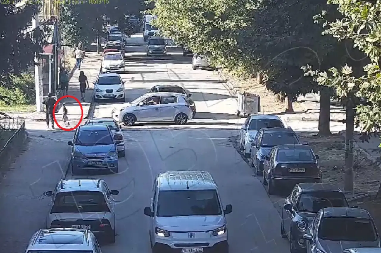 Eskişehir'de 3 yaşındaki çocuğun öldüğü kazada AKP'li yöneticinin eşi tutuklandı