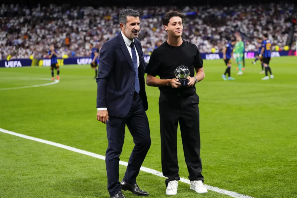 Arda Güler'e Şampiyonlar Ligi'nde büyük ödül: Luis Figo'nun elinden aldı