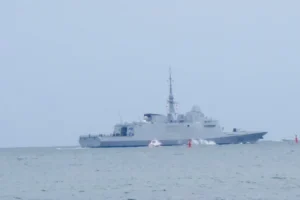 Yunanistan, İtalya'dan 500 milyon avroya savaş gemisi alıyor