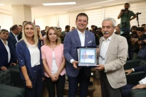 Ekrem İmamoğlu'ndan Selçuk Mızraklı paylaşımı: “Kayyım zihniyeti demokrasiyi ve adaleti tahrip ediyor”