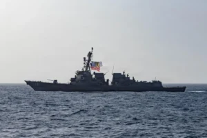 İran Devrim Muhafızları Ordusu: Basra Körfezi’nde ABD'ye ait savaş gemisi kalmadı