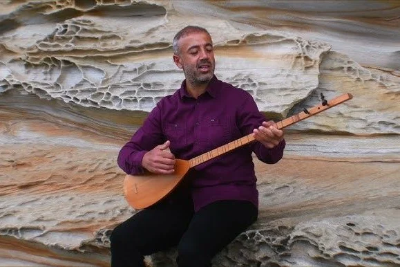 Bağlama sanatçısı Muharrem Aslan Avustralya turnesine çıkıyor