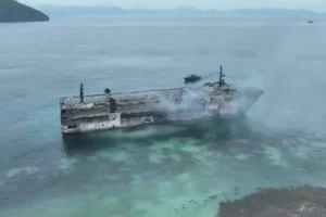 Filipinler'de yolcu feribotunda yangın çıktı: En az 5 ölü, 87 kayıp