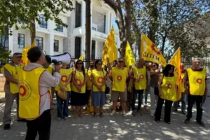 Buca’da yıkılan okullar eğitimi çıkmaza sürükledi | Eğitim Sen İzmir 5 No’lu Şube: Öğrencinin üstün yararını savunmaya devam edeceğiz