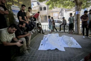 İsrail'in Gazze'de ateşkese rağmen 11 aydır sürdürdüğü saldırılarda 1.359 Filistinli hayatını kaybetti