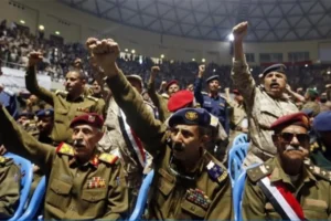Yemen: Husiler ilerliyor, Suudiler bombalıyor