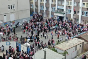 45 bin öğrenci birleştirilen okullara mahkum