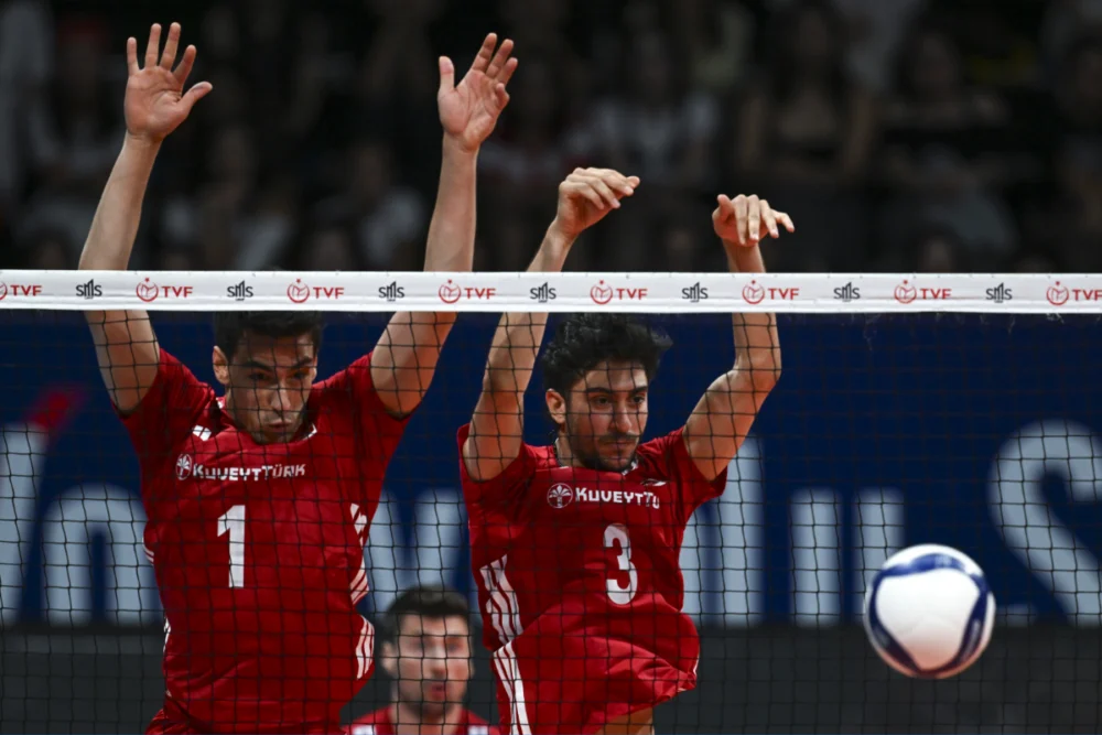2026 CEV Avrupa Şampiyonası: Türkiye, Fransa’ya 3-0 mağlup oldu