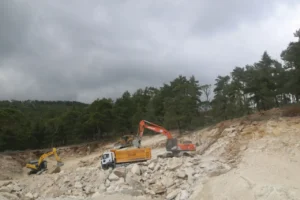 Madran Dağı alarm veriyor: Yangın felaketi yetmezmiş gibi Madran’da bir maden daha kapasite arttırıyor