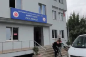 Sultanbeyli'de sokakta genç kadına saldıran fail suç makinesi çıktı