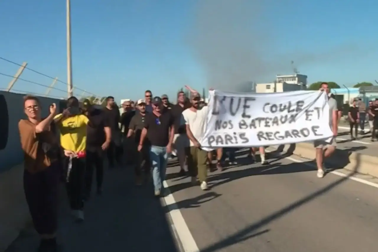 Fransa’da balıkçılardan akaryakıt fiyatları protestosu
