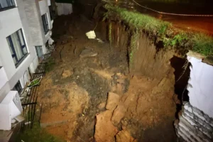 Trabzon'da sağanak etkili oluyor: Metrekareye 50 kg yağış bekleniyor