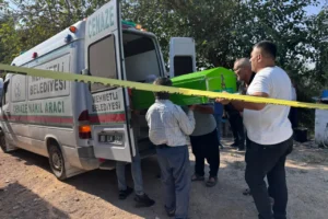 Osmaniye'de baba, oğlunu öldürdü, gelini ve torununu yaraladı