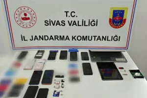 Sivas'ta dolandırıcılık operasyonunda 5 tutuklama