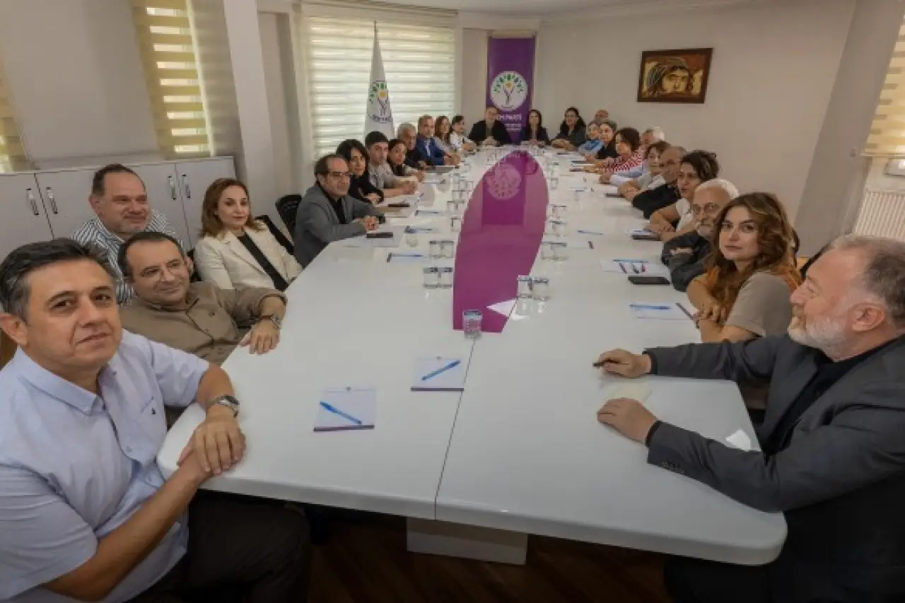 DEM Parti MYK'sından kongre sonrası ilk toplantı: Görevler belirlenecek