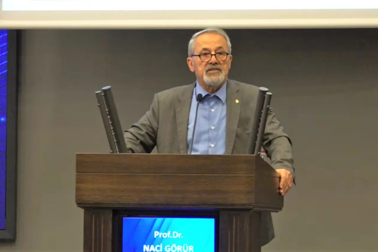 Prof. Dr. Naci Görür'den Adana depremi açıklaması: İlerleyeceğini sanmıyorum