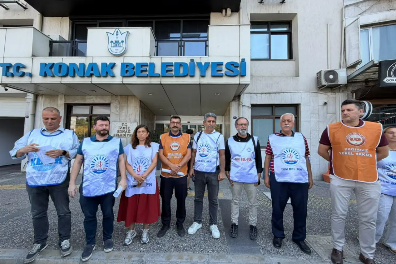 Konak Belediyesi emekçileri alacakları için eylemde: “Var olan hakkımız verilmiyor”