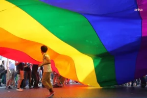 İTO: LGBTİ'lerin sağlık kuruluşlarına başvurmaktan kaçınması ciddi riskler yaratabilir