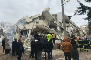 31 kişinin yaşamını yitirdiği Arı Apartmanı soruşturması: Başsavcılık fezlekeyi eksiklikler nedeniyle iade etti