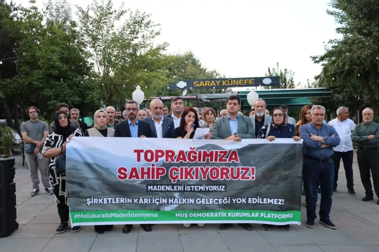 Diyadin'de siyanürlü altın aramaya tepki: "Murat Nehri'nden siyanür değil, yaşam aksın