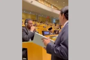 İsrail'in BM temsilcisinden provokatif eylem: Starlink cihazı uzattı, İranlı diplomat görmezden geldi