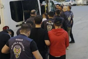 Soma merkezli 12 ilde dolandırıcılık operasyonu: 14 kişi tutuklandı