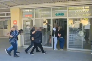 Sakarya'da IŞİD operasyonu: Gözaltına alınan 4 kişiden 3'ü tutuklandı