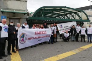 Emekli Meclisleri Sendikası: Yoksulluğa ve yok sayılmaya karşı yaşam mücadelesi veriyoruz