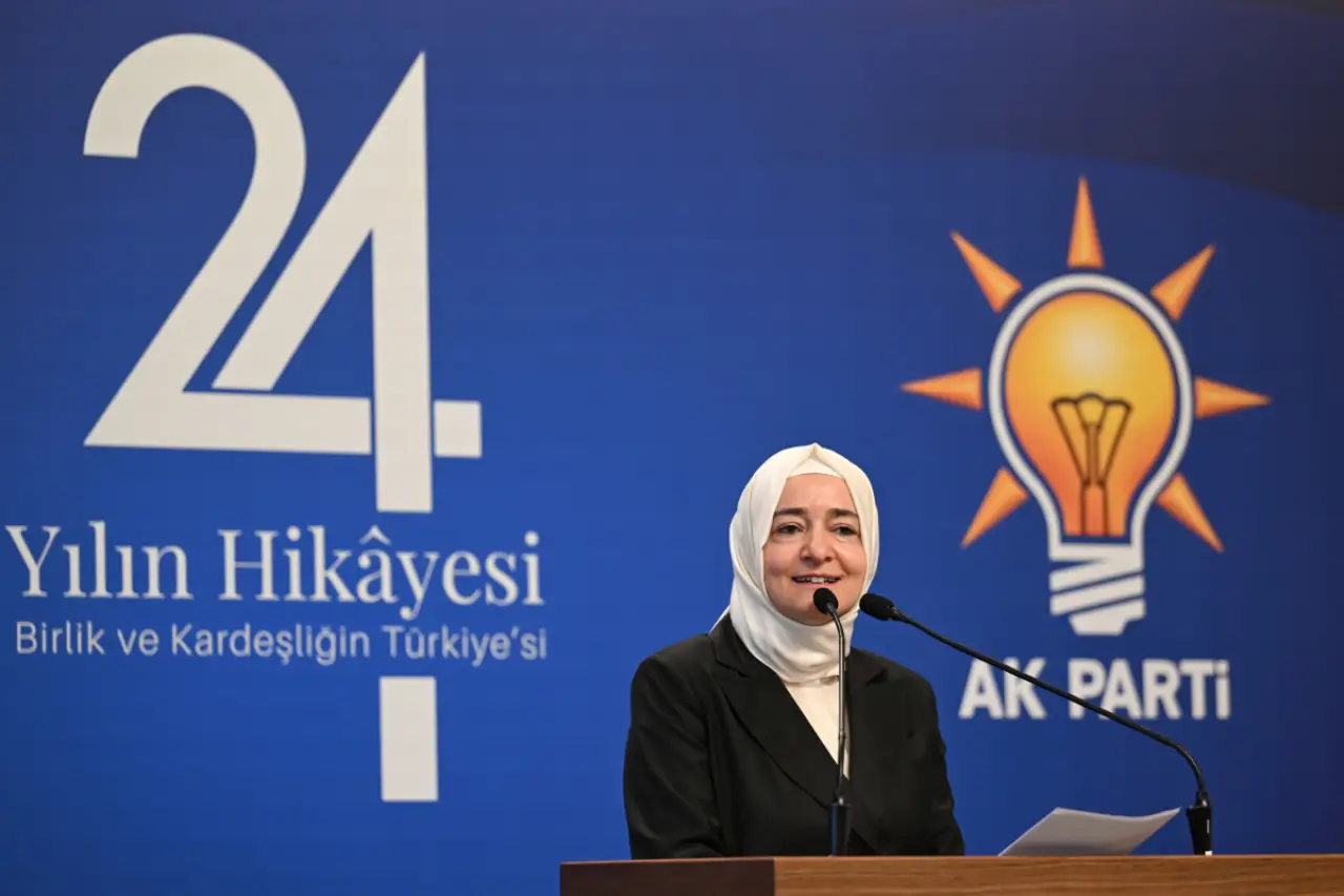 63 milyon koyup 1.3 milyar kazandığı iddia edildi: AKP Genel Başkan Yardımcısı Fatma Betül Sayan Kaya, görevden affını istedi