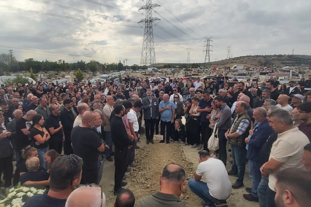 Nermin Suna son yolculuğuna uğurlandı