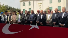 Emekli polis memuru AYM önündeki eylemde hayatına son verdi