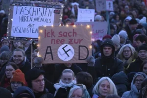 Almanya'da tehlike çanları: Aşırı sağcı AfD eyalet seçiminde birinci oldu