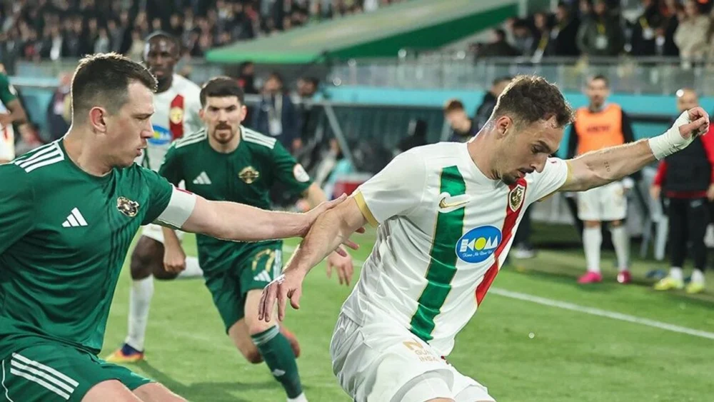 Amedspor'u şampiyonluk yarışında zorlayan o takım adeta çöküşe geçti!
